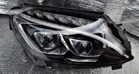 Background image for Mercedes-Benz W205 Scheinwerfer Led Rechts A2059068002