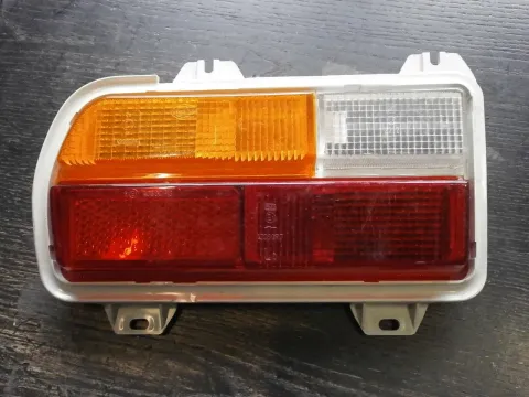 Background image for Original Scheinwerfer 43 380 R6