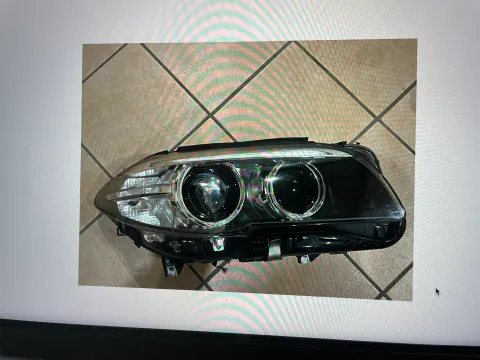 Background image for Frontscheinwerfer BMW 5 Touring (F11) (F10) 7317132 Xenon Rechts Headlight