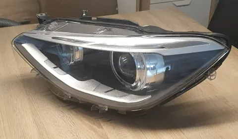 Background image for Scheinwerfer Xenon passend für BMW 1er F20 F21 D1S Links Fahrerseite