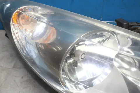 Background image for Halogenscheinwerfer Frontscheinwerfer Rechts 9649986180 207 Original Peugeot